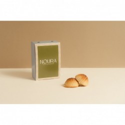 Mini maamouls Noura, gros plan sur la forme ronde et le sucre glace